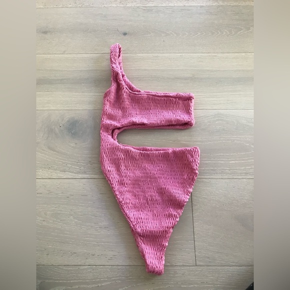 Naked Wardrobe pink ruched smocked bathing suit in pink sz small S - Picture 1 of 4